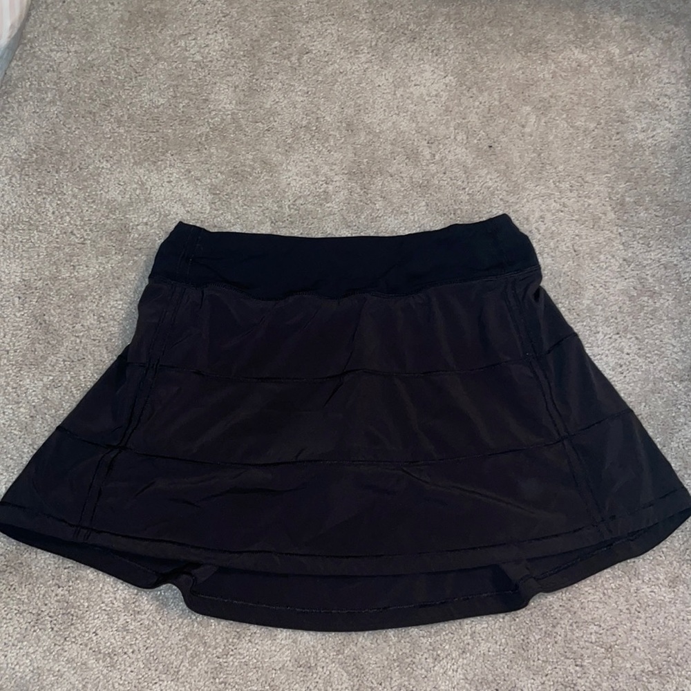 Lululemon Size 4 athletic skirt